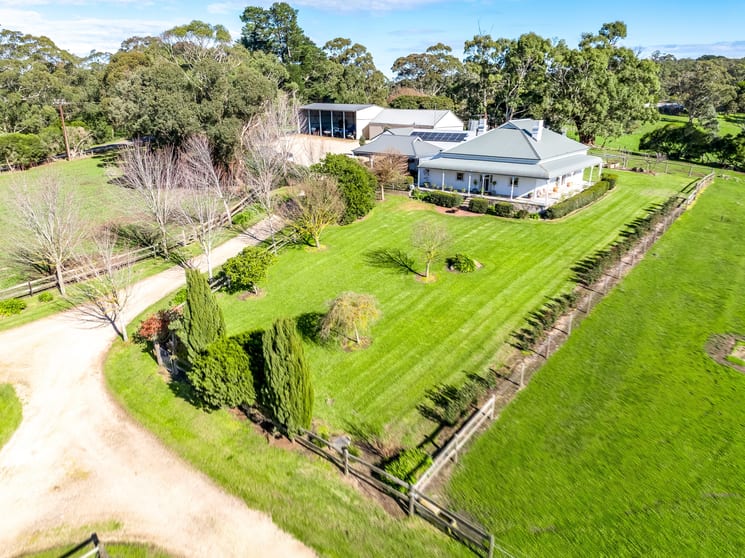 Click to view all images 305 Greenhills Road Green Hills Range SA 5153 - Image 3