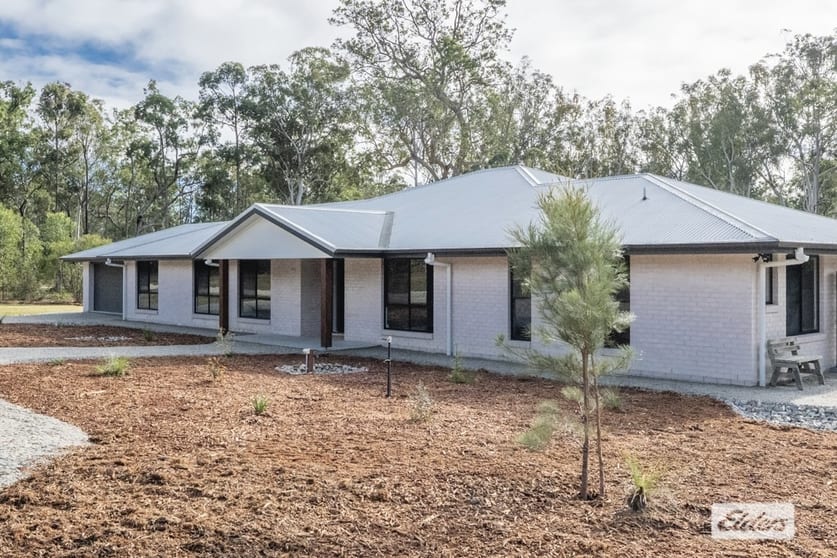 Click to view all images 40 School Lane Braunstone NSW 2460 - Image 1