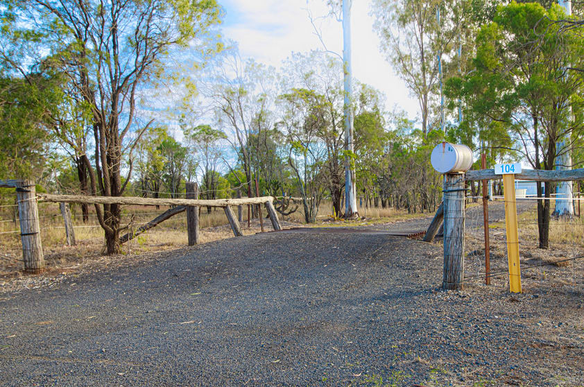 104 Sandalwood Avenue West Dalby QLD 4405 - Image 2