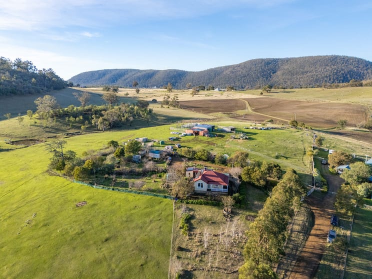 Click to view all images 199 Williams Road Tea Tree TAS 7017 - Image 3