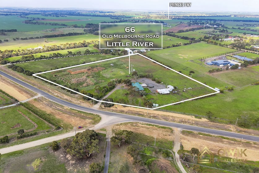 Click to view all images 66 OLD MELBOURNE ROAD Little River VIC 3211 - Image 3
