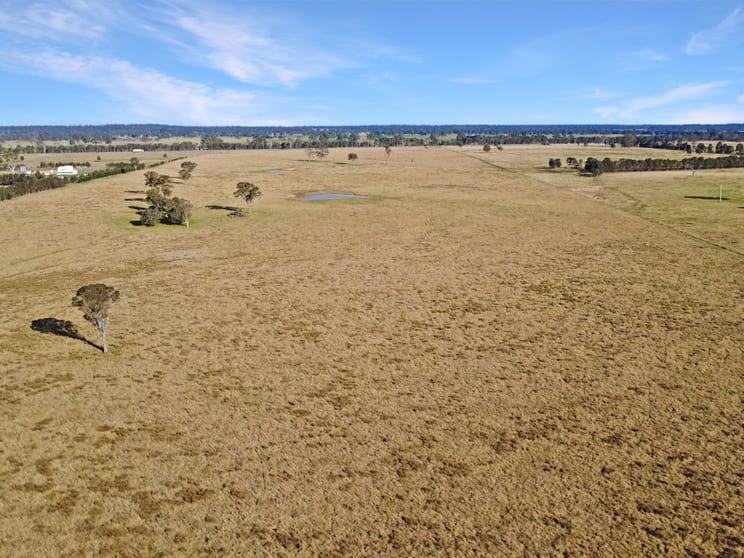 Click to view all images 1750 Princes Highway Hillside VIC 3875 - Image 3