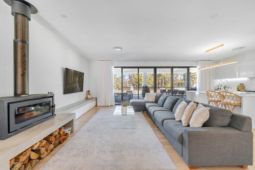 Click to view all images 645 Turpentine Road Tomerong NSW 2540 - Image 3