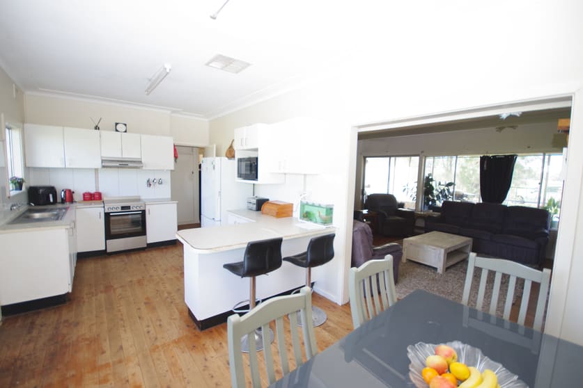 Click to view all images 462 Ison Road Wee Waa NSW 2388 - Image 3