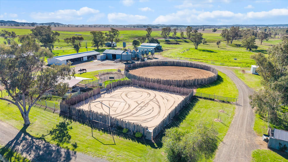 864 Kelsos Lane Tamworth NSW 2340 - Image 1