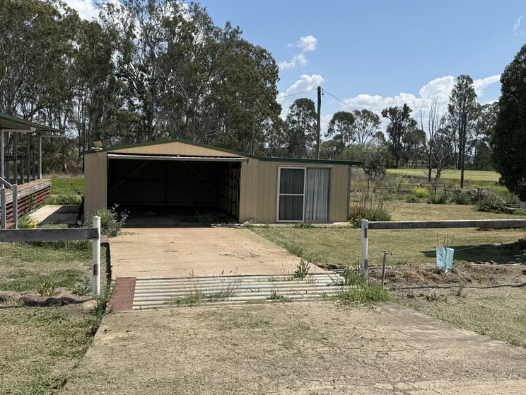 Click to view all images L284 Burnett Highway, Three Moon Monto QLD 4630 - Image 2
