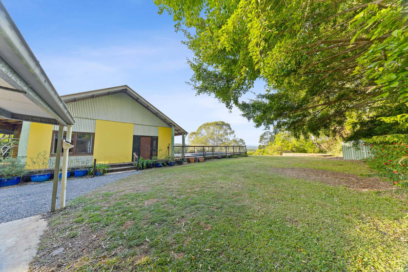 Click to view all images 333 Cootharaba Road Cootharaba QLD 4565 - Image 2