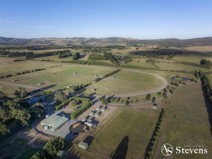 Click to view all images 240 Racecourse Road Lancefield VIC 3435 - Image 2