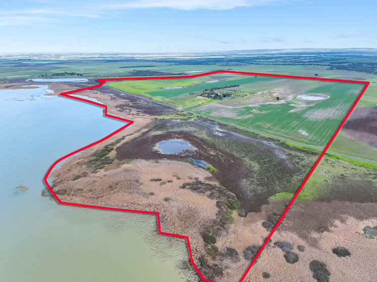 Click to view all images 655 Clayton-Milang Road Milang SA 5256 - Image 2