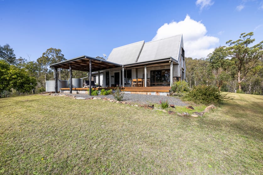 Click to view all images Temagog NSW 2440 - Image 2