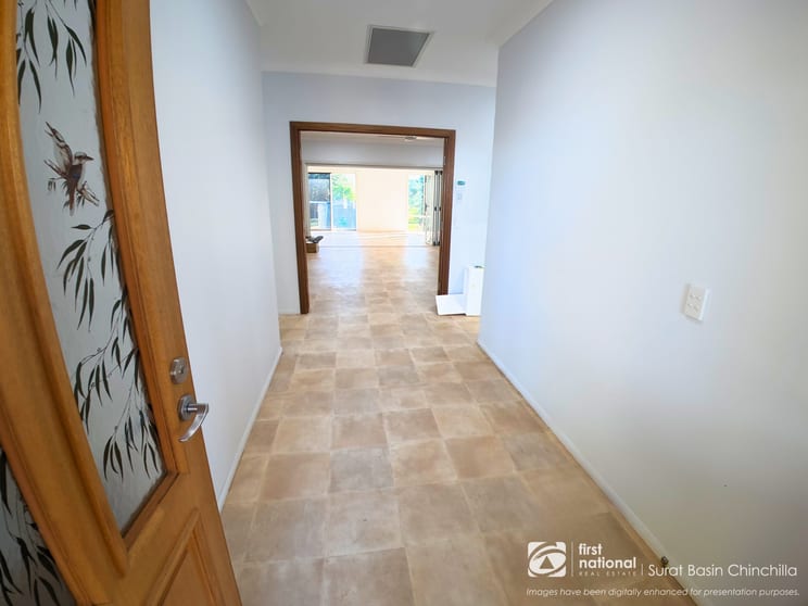 Click to view all images Chinchilla QLD 4413 - Image 3