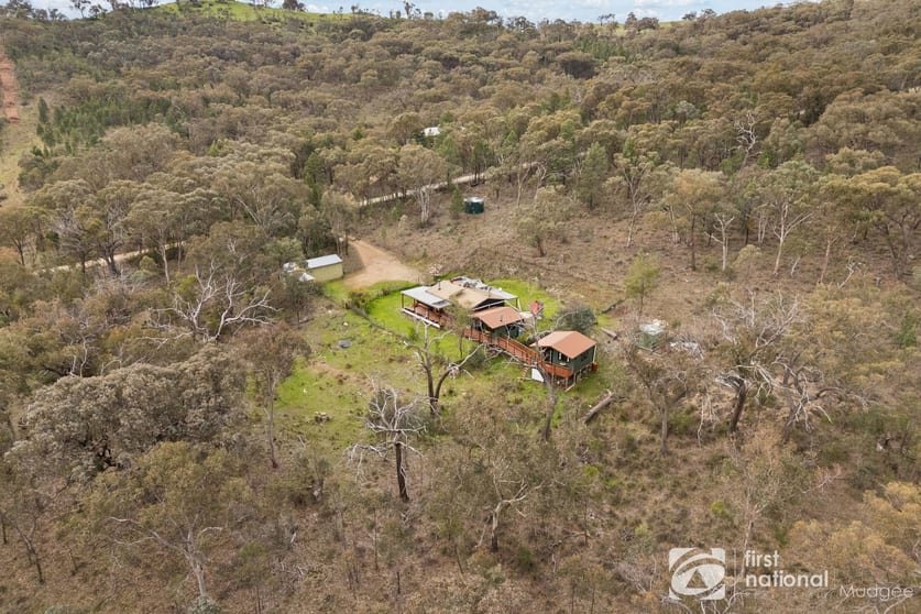 Click to view all images 24 Charles Road Mudgee NSW 2850 - Image 2