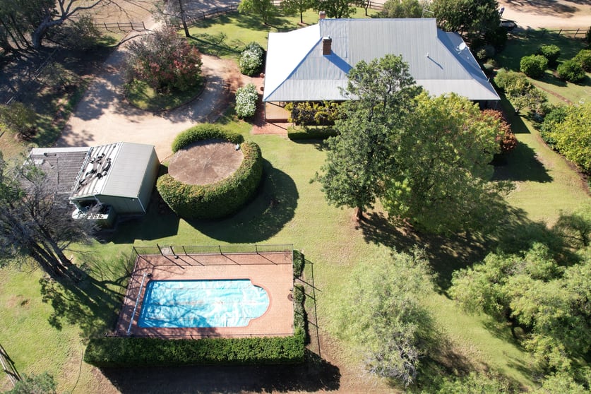 Click to view all images 115 Wattle Lane Forbes NSW 2871 - Image 3