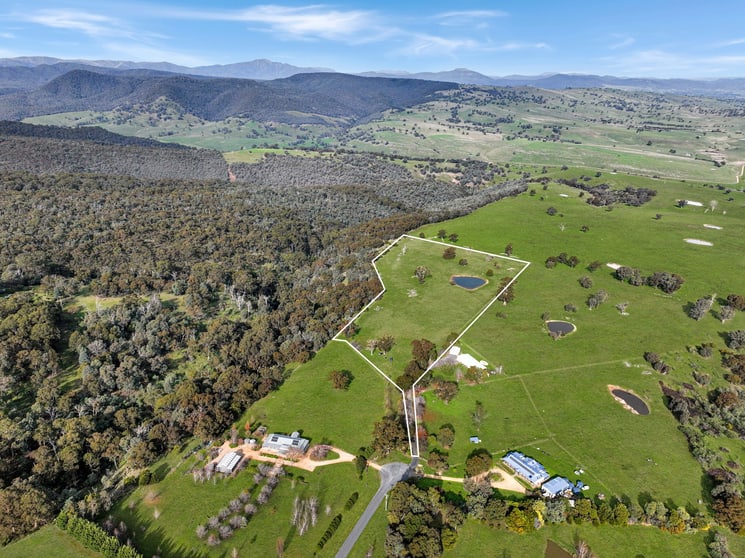 103 Grandview Drive Barwite VIC 3722 - Image 2
