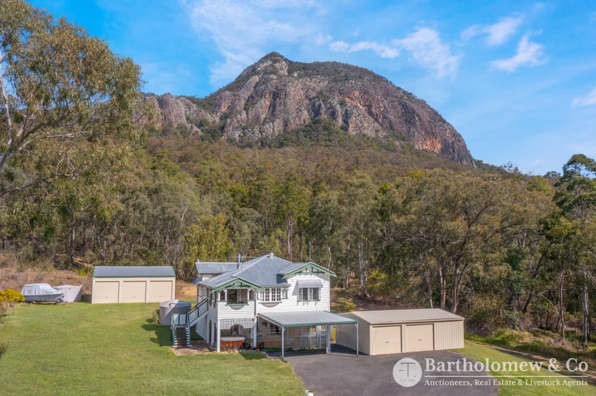 Click to view all images 2047 Lake Moogerah Road Moogerah QLD 4309 - Image 2