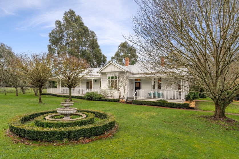 Click to view all images 474 Baccushmarsh Road Bullengarook VIC 3437 - Image 2