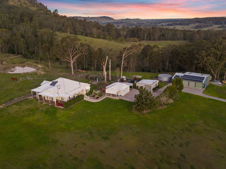 Click to view all images 1542 Maitland Vale Road Lambs Valley NSW 2335 - Image 3