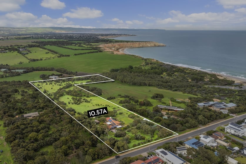 Click to view all images 8 Oleander Road Maslin Beach SA 5170 - Image 3