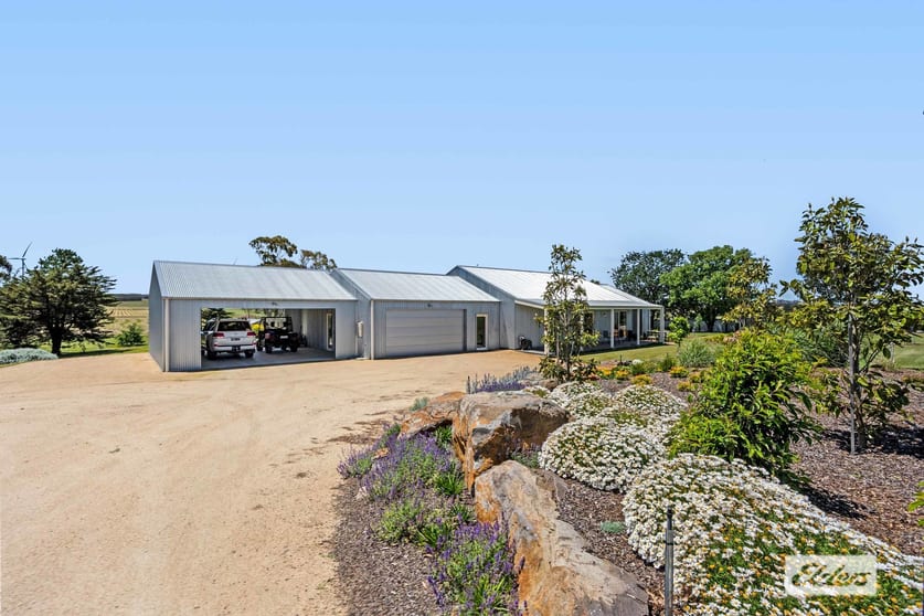 Click to view all images 182 Frog Hollow Road Lake Goldsmith VIC 3373 - Image 2