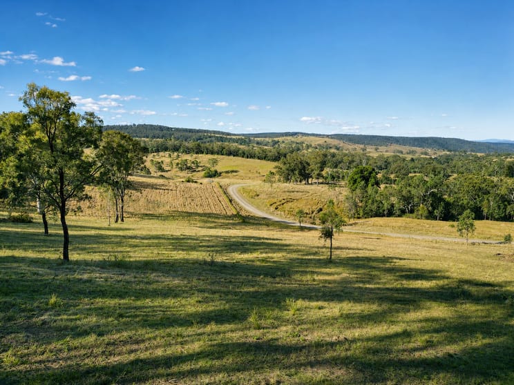 Click to view all images 1/ Valley Road Cherry Creek QLD 4314 - Image 3
