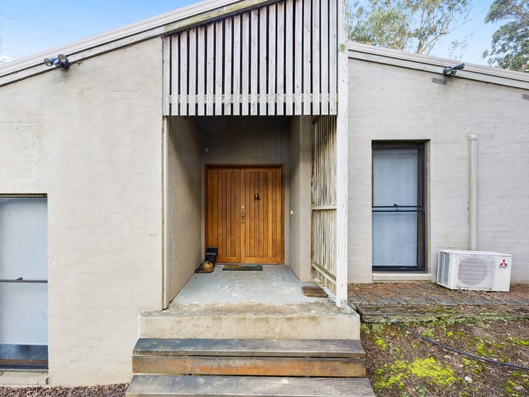 Click to view all images 45 Reserve Road Don Valley VIC 3139 - Image 3