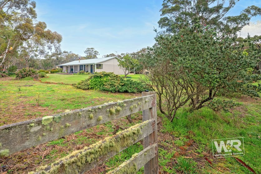 Click to view all images 431 Board Road Kentdale WA 6333 - Image 2