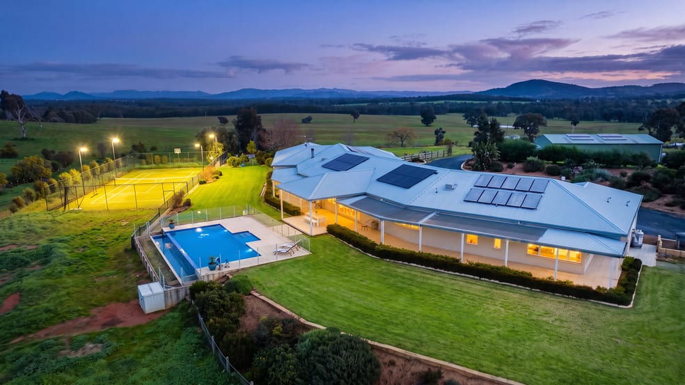 57 Eagle Rise Road Table Top NSW 2640 - Image 3