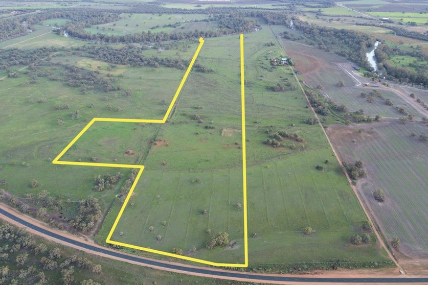 Click to view all images 319 Balranald Road Moulamein NSW 2733 - Image 2