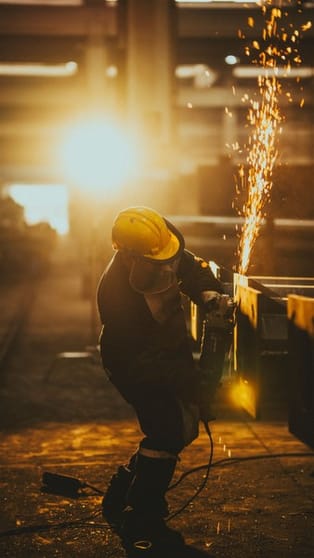 Click to view all images Welding business for sale in Brisbane City - Image 3