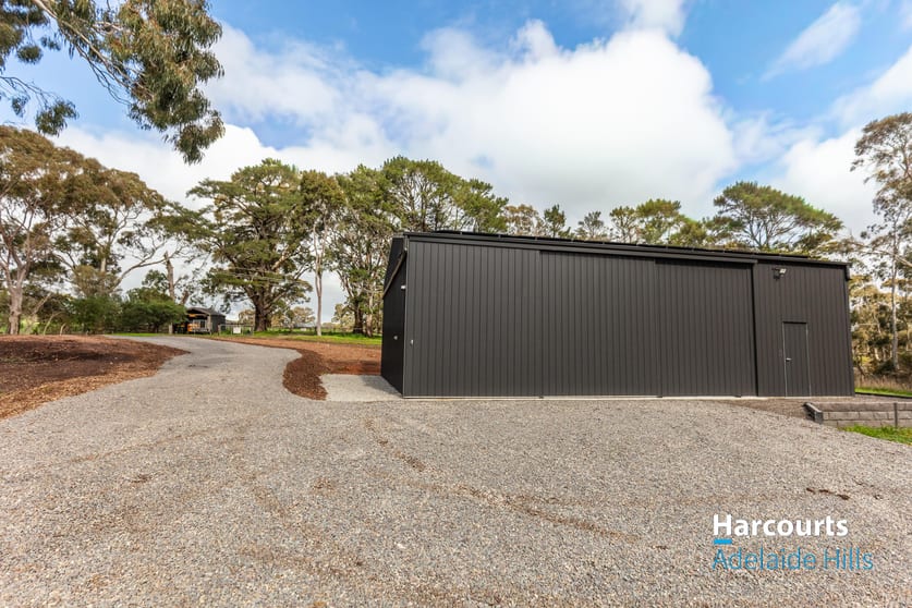Click to view all images 9 Summit Road Meadows SA 5201 - Image 3