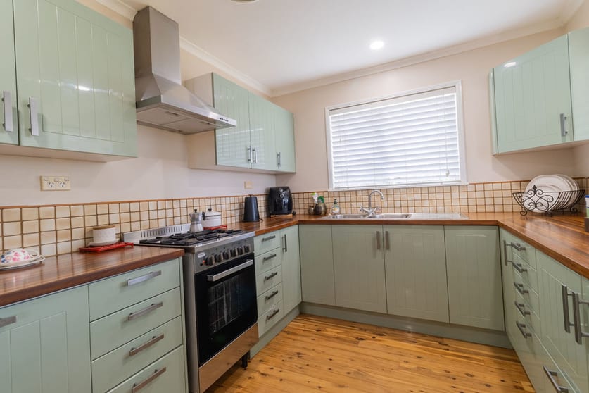 Click to view all images 139 Valewood Road Geham QLD 4352 - Image 3