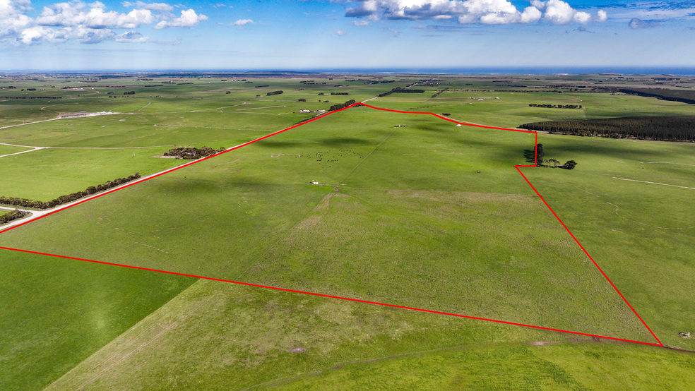 Click to view all images Lot 2 Concannon Road Kongorong SA 5291 - Image 3