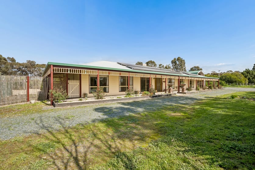 Click to view all images 20 Clausen Road Rushworth VIC 3612 - Image 2