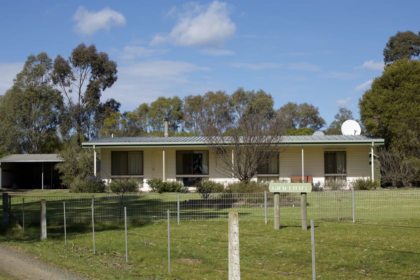 Click to view all images 147 Heathcote-Moora Road Moora VIC 3612 - Image 2