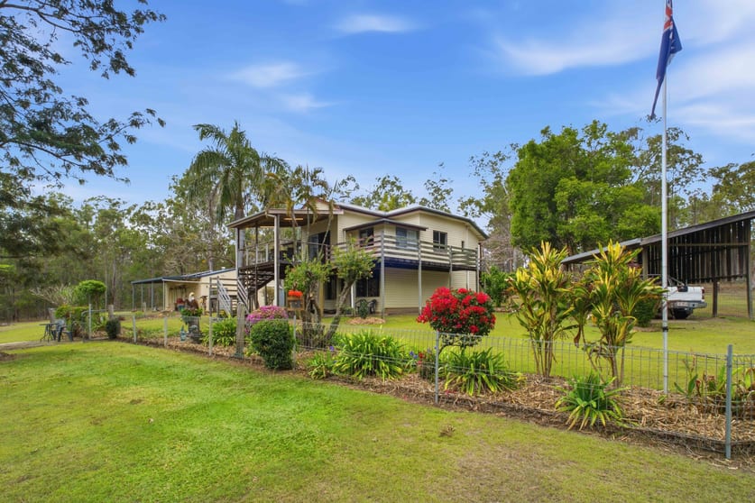 Click to view all images 291 Walkers Flat Road Aramara QLD 4620 - Image 3