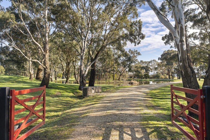 206 Grahams Road Lancefield VIC 3435 - Image 2