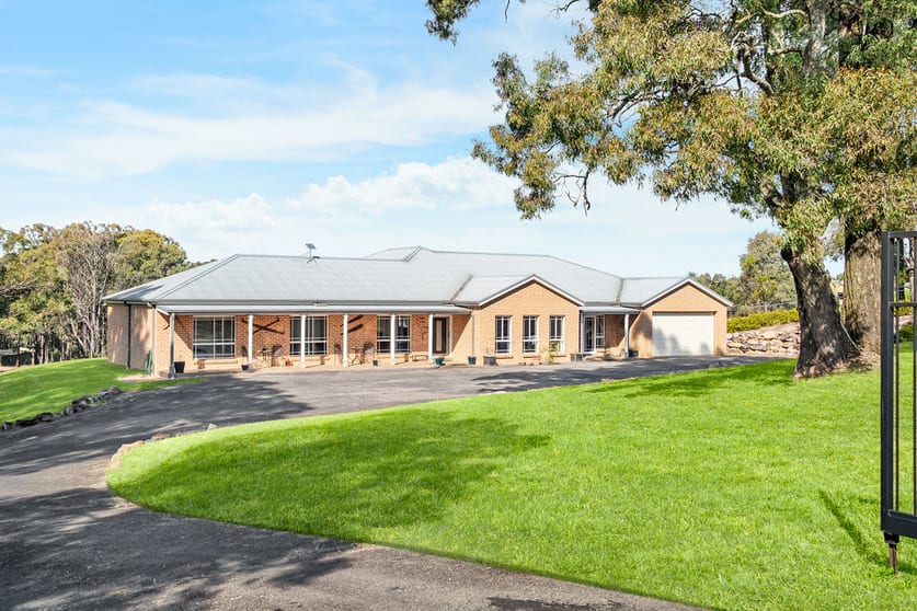 Click to view all images 110 Rapleys Loop Road Werombi NSW 2570 - Image 3