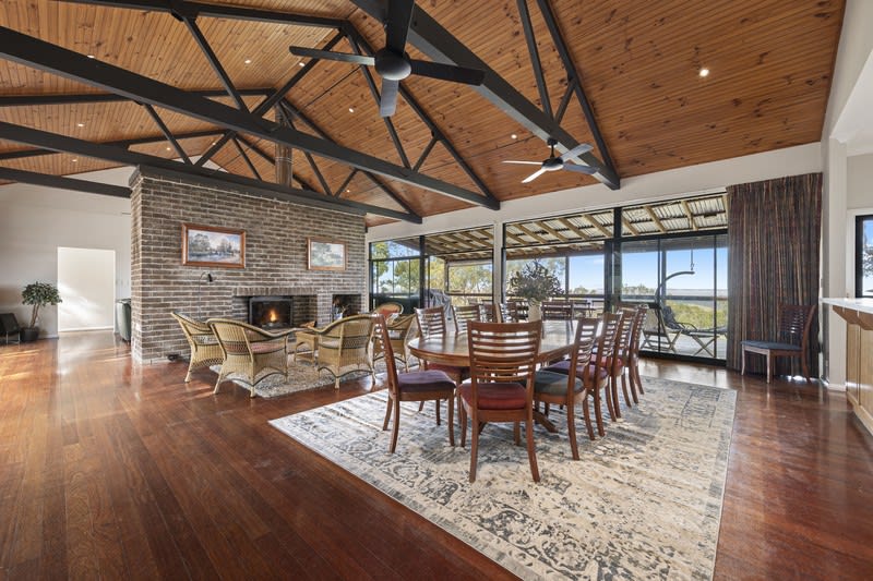 Click to view all images Accommodation & Tourism business for sale in Vacy - Image 3