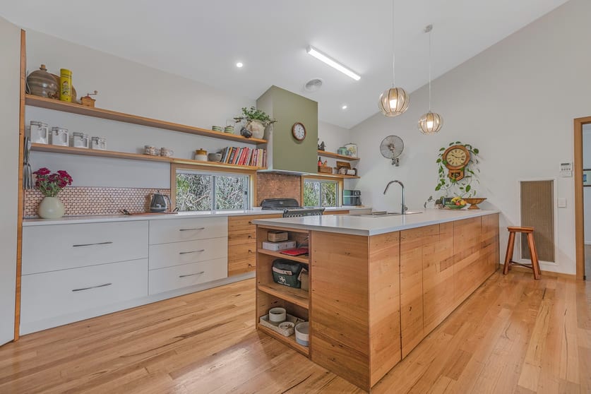 Click to view all images 263 Mitchell Road Echuca Village VIC 3564 - Image 1