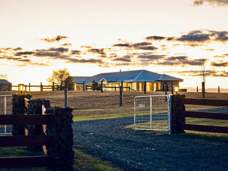 Click to view all images 173 Pipeline Road Meringandan QLD 4352 - Image 1
