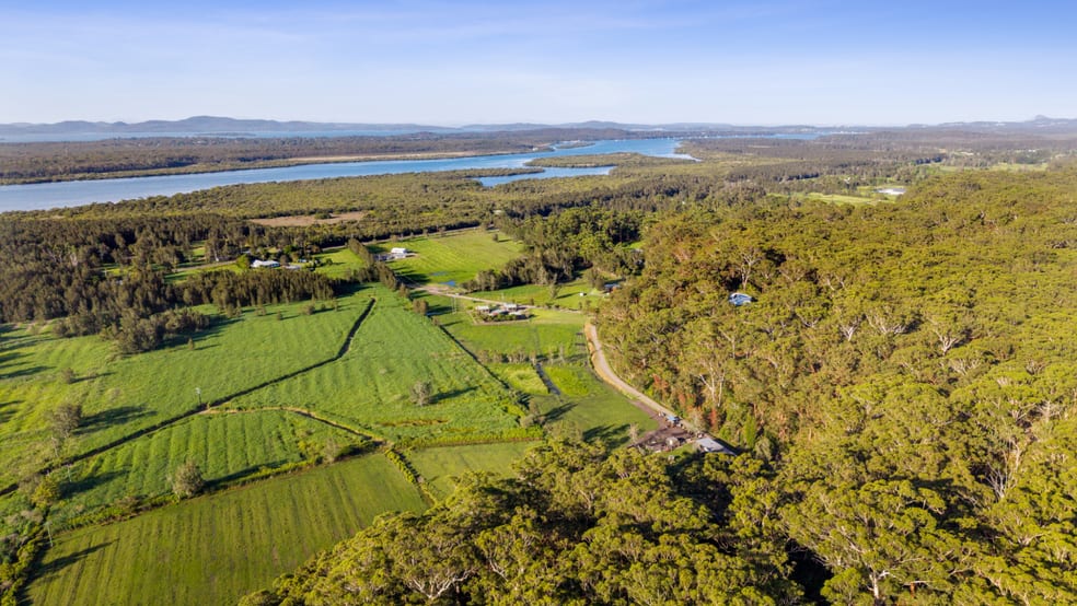 Click to view all images 564 Marsh Road Bobs Farm NSW 2316 - Image 1