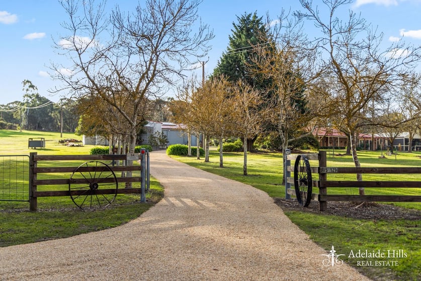 Click to view all images 114 Kavanagh Road Echunga SA 5153 - Image 1
