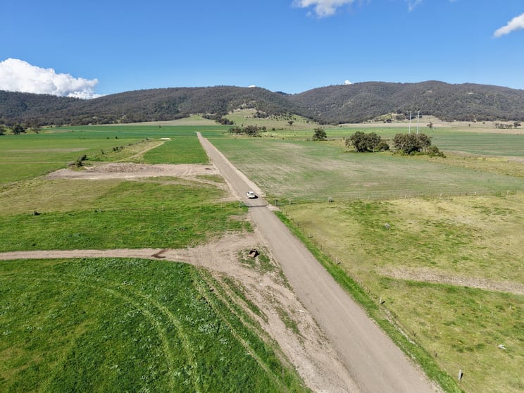 Click to view all images "Parkville Farms" Smiths Road Parkville NSW 2337 - Image 3