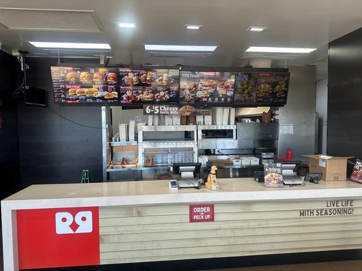 Click to view all images Restaurant business for sale in North Queensland Greater Region QLD - Image 3