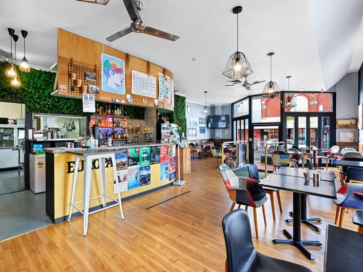 Click to view all images Cafe & Coffee Shop business for sale in Burnie - Image 3