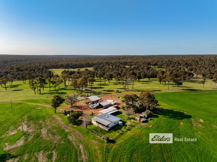 Click to view all images 372 Yourdamung Road Palmer WA 6225 - Image 1