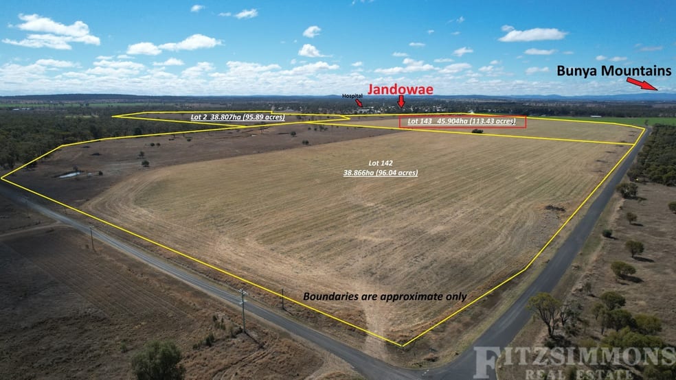 Click to view all images 24 Inverai Road Jandowae QLD 4410 - Image 3