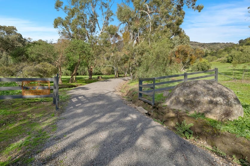 Click to view all images 773 Boho Church Road Boho VIC 3669 - Image 3