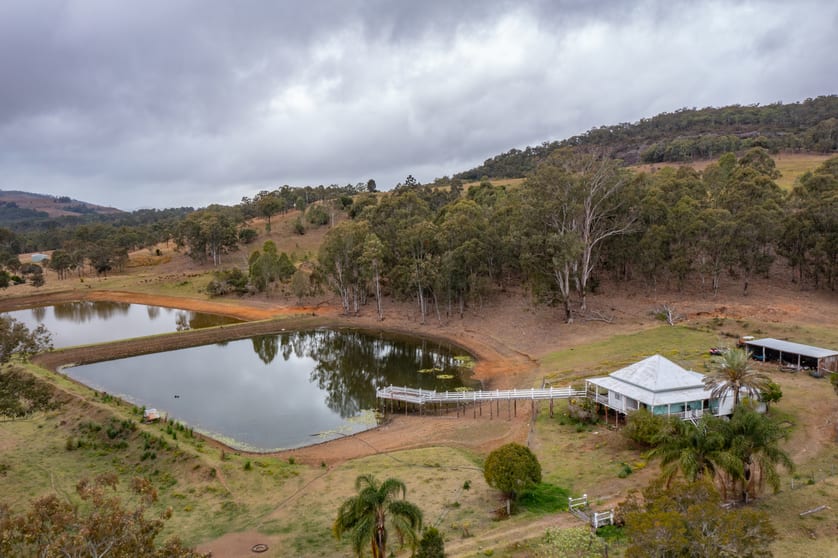 Click to view all images 921 Cannon Creek Road Cannon Creek QLD 4310 - Image 1