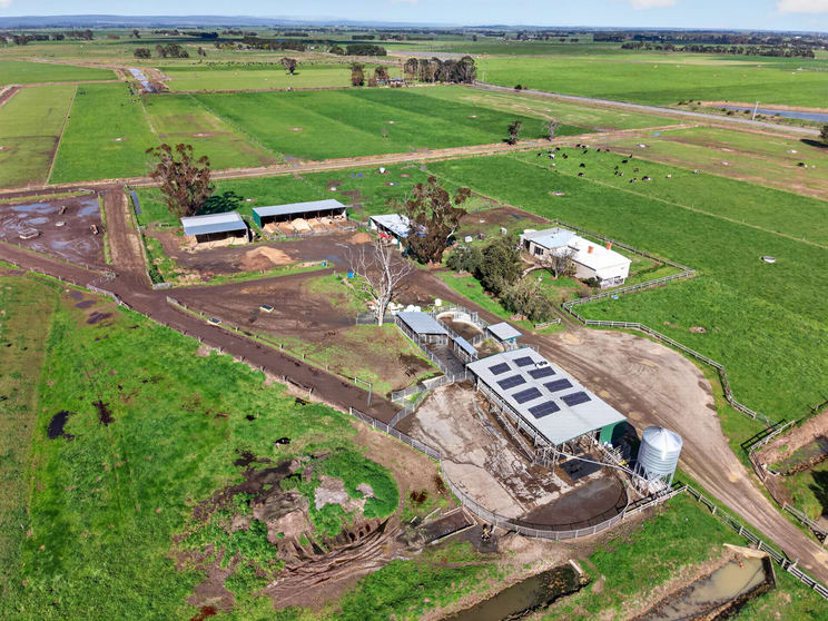 Click to view all images 751 Sale-Cowwarr Road Denison VIC 3858 - Image 1